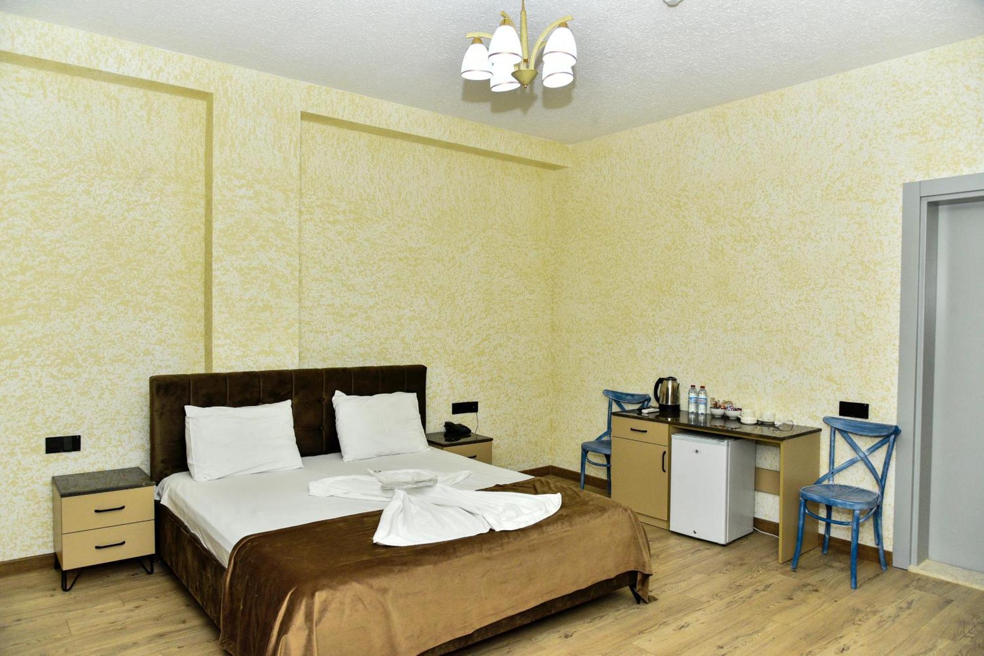 Avrasya Inn Hotel Bakoe Buitenkant foto
