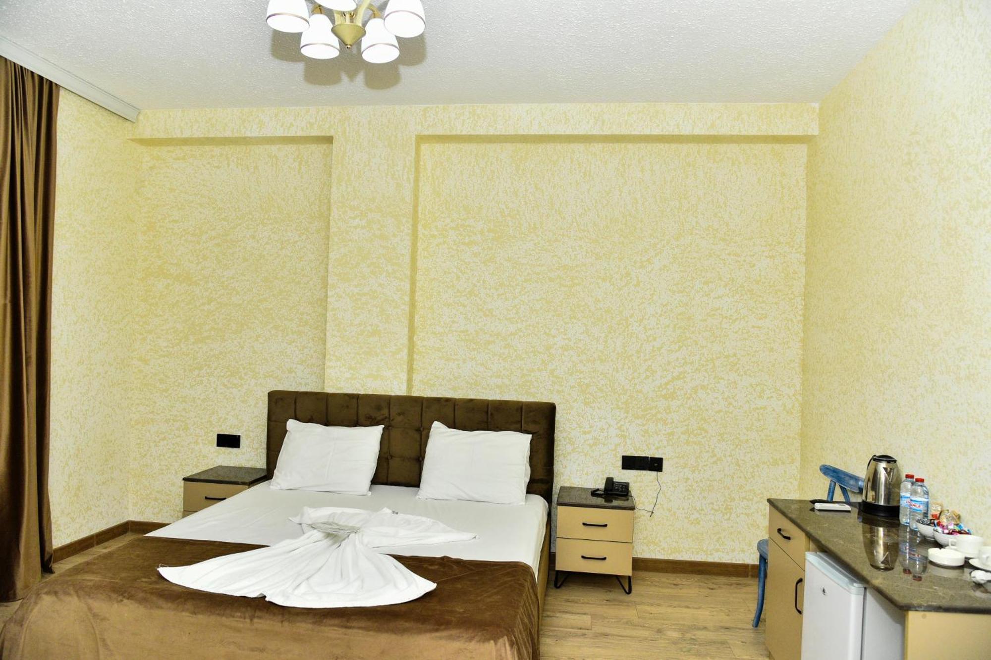 Avrasya Inn Hotel Bakoe Buitenkant foto