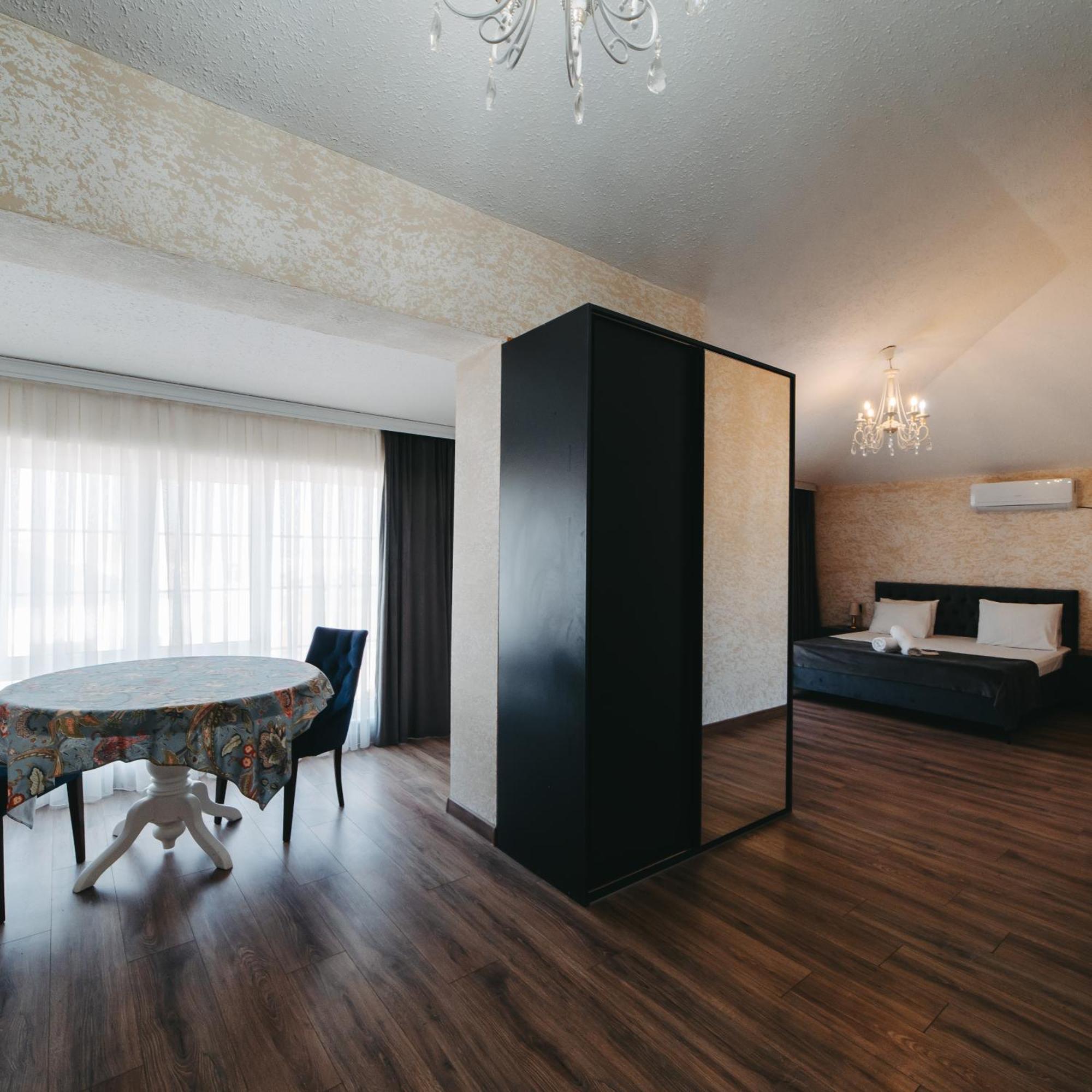 Avrasya Inn Hotel Bakoe Buitenkant foto